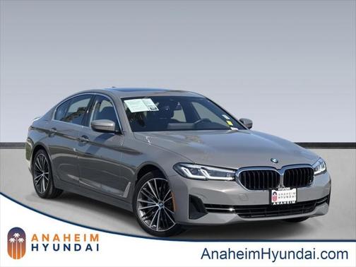 2022 BMW 540 i