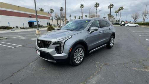 2023 Cadillac XT4 Premium Luxury