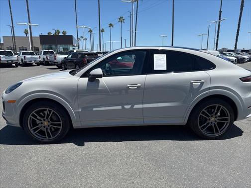 2023 Porsche Cayenne S