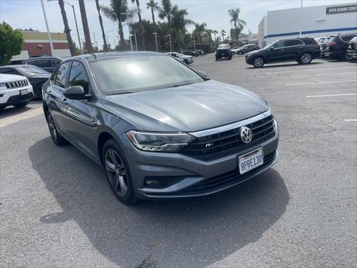 2019 Volkswagen Jetta 1.4T R-Line