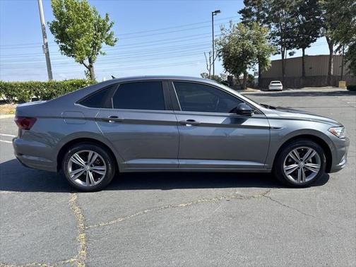 2019 Volkswagen Jetta 1.4T R-Line