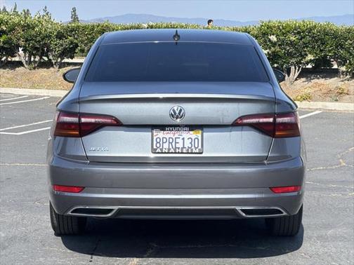 2019 Volkswagen Jetta 1.4T R-Line