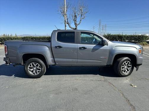 2022 GMC Canyon Base