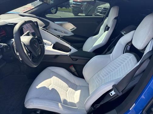 2022 Chevrolet Corvette Stingray w/2LT