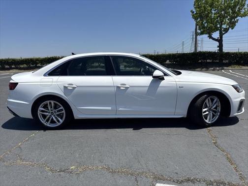 2023 Audi A4 45 S line Premium Plus