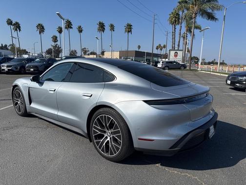 2021 Porsche Taycan Base