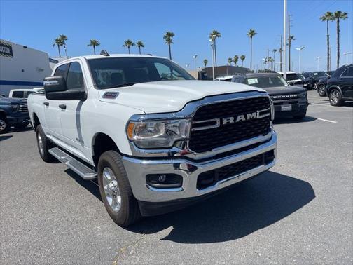 2023 RAM 2500 Big Horn Crew Cab 4x4 6'4' Box