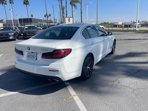 2023 BMW 530e Base