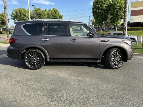 2022 INFINITI QX80 PREMIUM SELECT AWD