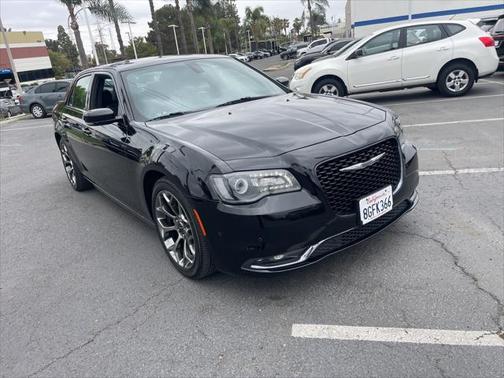 2018 Chrysler 300 S