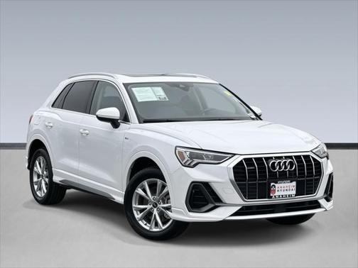 2023 Audi Q3 Premium 45 TFSI S line quattro Tiptronic