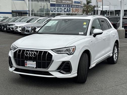 2023 Audi Q3 Premium 45 TFSI S line quattro Tiptronic