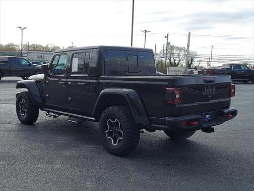 Photo 4 of 32 of 2020 Jeep Gladiator Rubicon