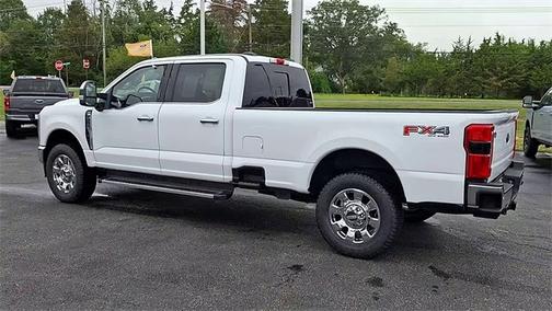 2023 Ford F-250 LARIAT