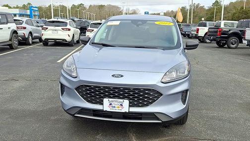 ICED BLUE SILVER METALLIC 2022 Ford Escape SE