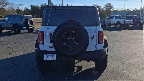 OXFORD WHITE 2023 Ford Bronco WILDTRAK