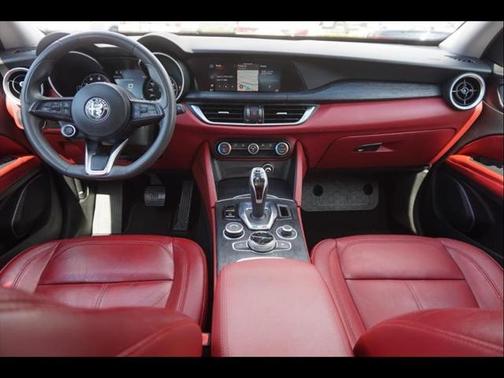 2020 Alfa Romeo Stelvio Sport