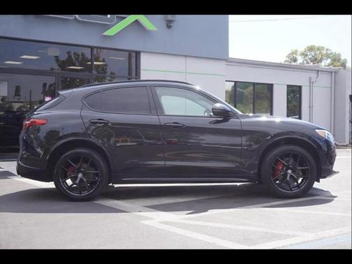 2020 Alfa Romeo Stelvio Sport