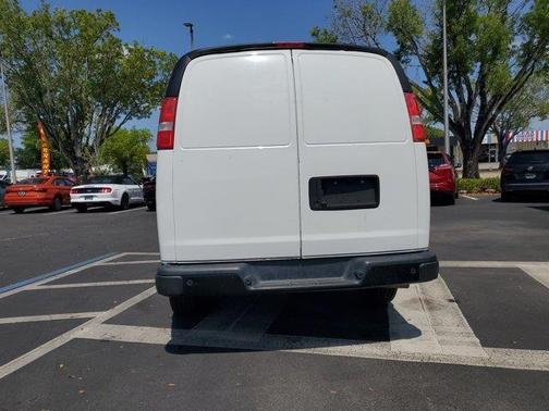 2019 Chevrolet Express 2500 Work Van