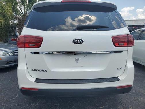 2021 Kia Sedona EX FWD