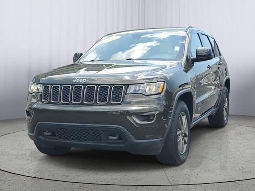 2017 Jeep Grand Cherokee 75th Anniversary Edition 4x2 *Ltd Avail*