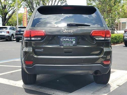 2017 Jeep Grand Cherokee 75th Anniversary Edition 4x2 *Ltd Avail*