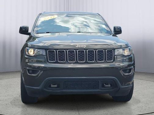 2017 Jeep Grand Cherokee 75th Anniversary Edition 4x2 *Ltd Avail*
