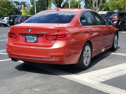 2018 BMW 330 i