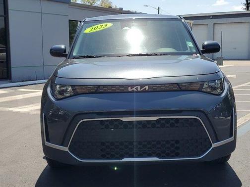 2023 Kia Soul LX IVT