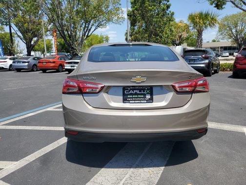 2022 Chevrolet Malibu 4dr Sdn LT