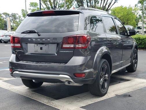 2020 Dodge Journey Crossroad