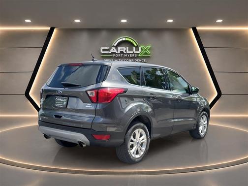 Magnetic Metallic 2019 Ford Escape SE 4WD