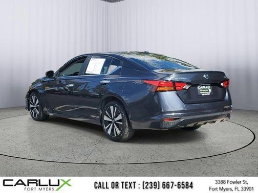 2021 Nissan Altima 2.5 SV