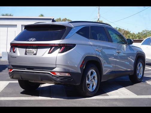 2022 Hyundai TUCSON SEL FWD