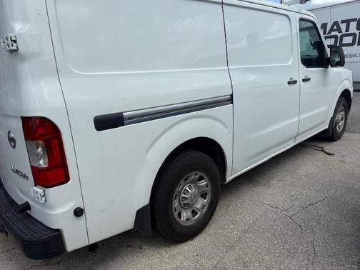 2017 Nissan NV Cargo NV1500 S V6