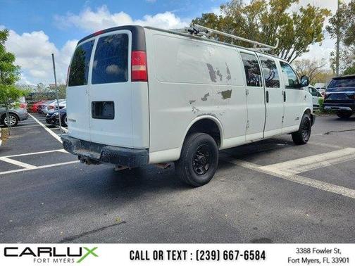 Summit White 2006 Chevrolet Express 2500 2500 155" WB RWD