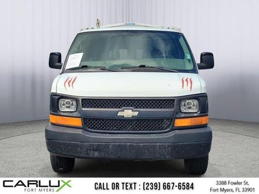 Summit White 2006 Chevrolet Express 2500 2500 155" WB RWD
