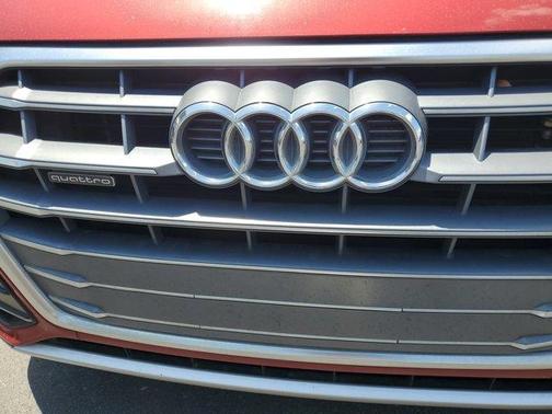 2018 Audi Q5 Premium