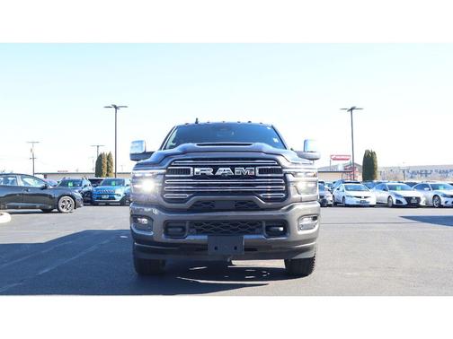 2025 RAM 3500 Laramie