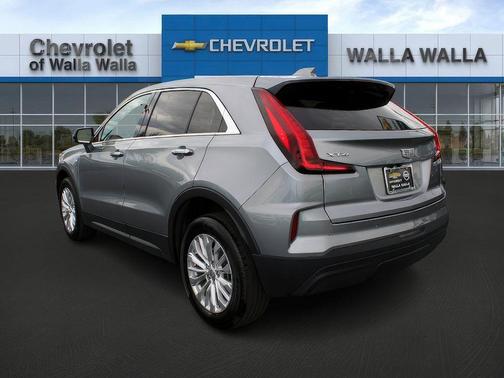 2024 Cadillac XT4 Luxury