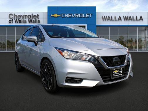 2020 Nissan Versa 1.6 SV