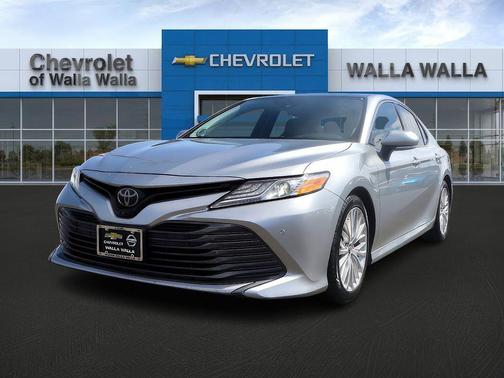 2018 Toyota Camry XLE
