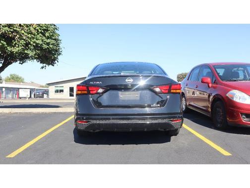 2024 Nissan Altima 2.5 S