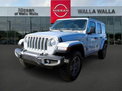 Silver Zynith 2023 Jeep Wrangler Sahara