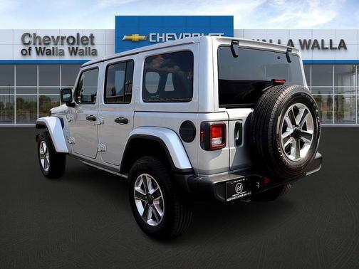2023 Jeep Wrangler Sahara