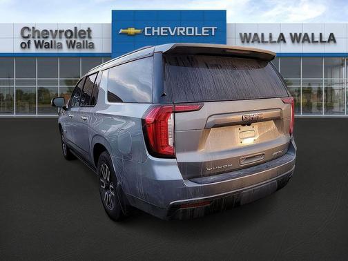 2023 GMC Yukon XL AT4