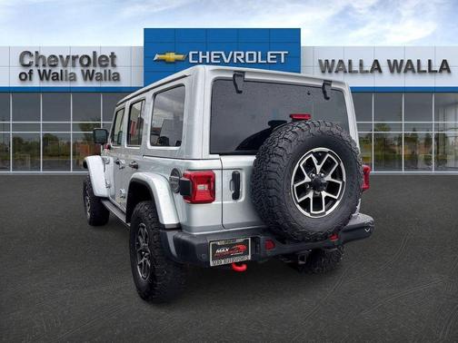 Silver Zynith 2024 Jeep Wrangler Rubicon