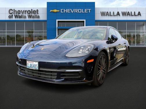 2019 Porsche Panamera Base