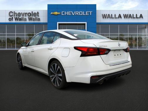 2021 Nissan Altima 2.5 SR