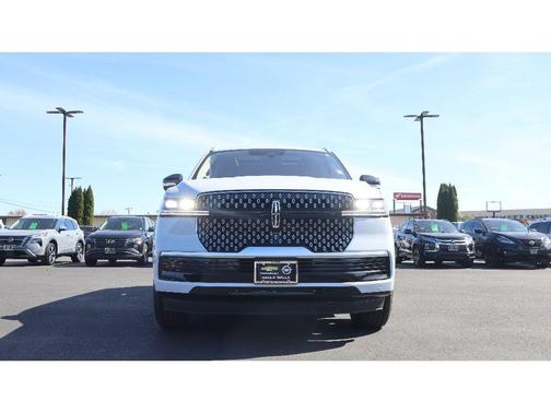 2025 Lincoln Navigator L Reserve